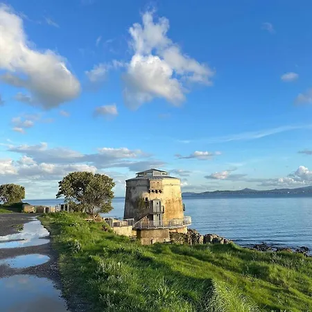 شقة King Bed Just 8 Minutes To Airport